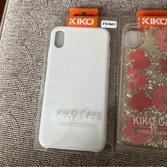 Kiko Iphone XsMax case- 3 pcs. - Picture 4 of 7